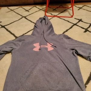 Under Armour pullover